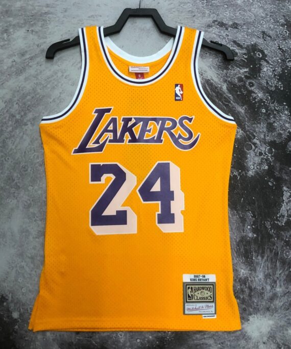 Kobe Bryant Basketball Jersey #24 Los Angeles Lakers 2007/08 Yellow