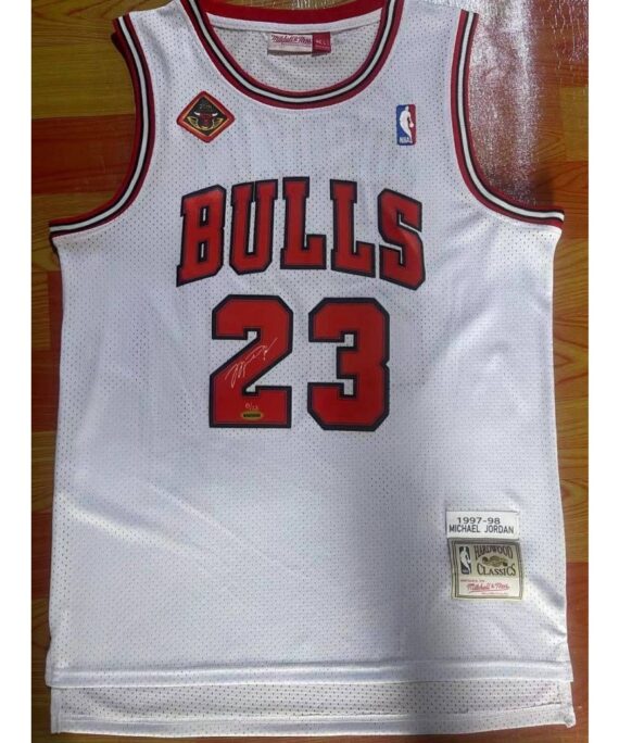 Michael Jordan Basketball Jersey #23 Chicago Bulls White Classic Edition