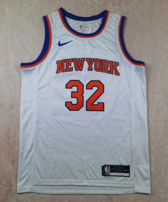 Karl-Anthony Towns Basketball Jersey #32 New York Knicks White Association Edition